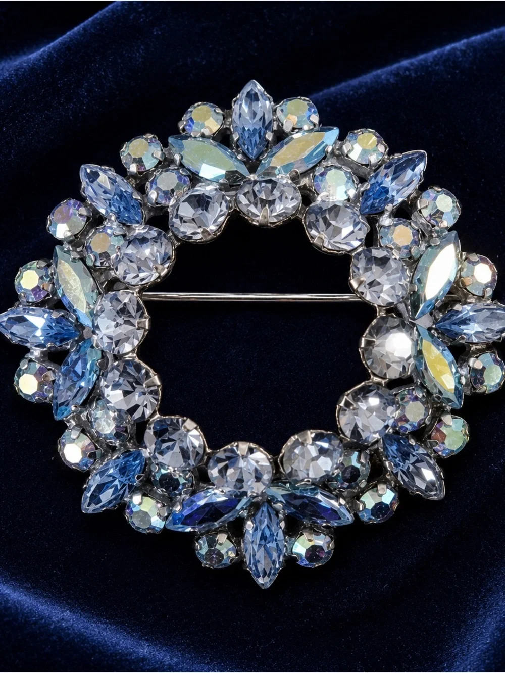 Vintage Signed Sherman Blue Aurora Borealis Rhinestone Wreath Brooch Canada